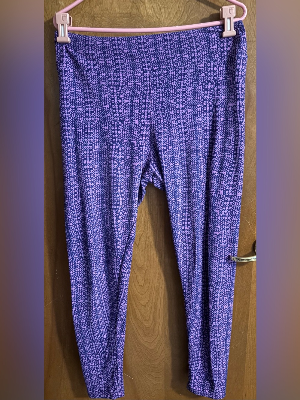 LuLaRoe Tall & Curvy Purple Leggings